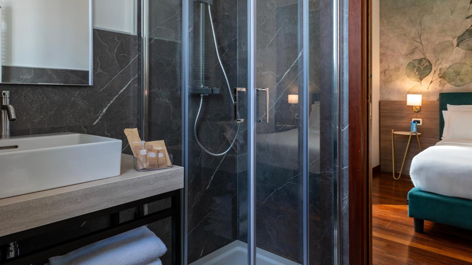 גרדונה ריביירה Gardone Palace Hotel מראה חיצוני תמונה