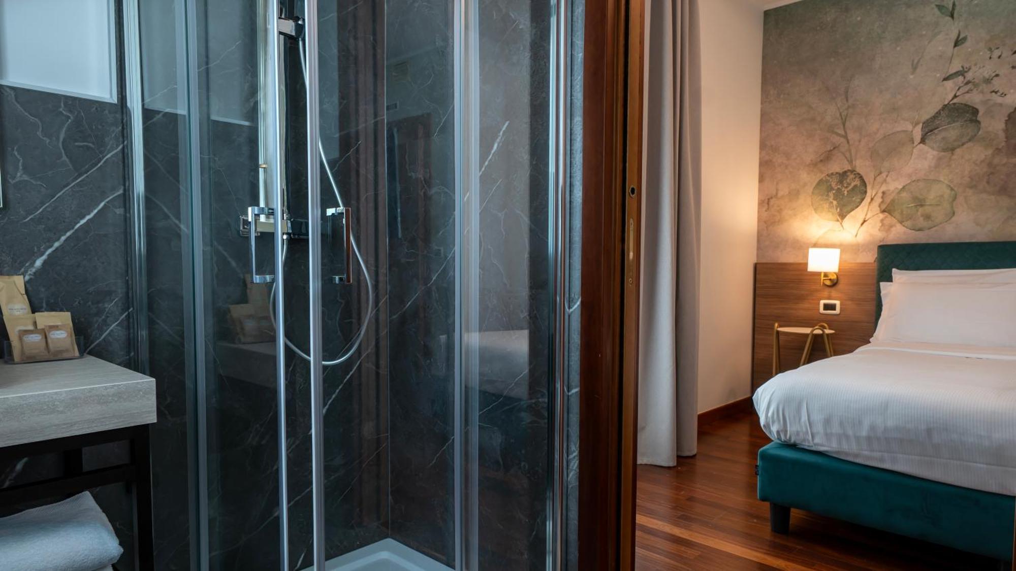 גרדונה ריביירה Gardone Palace Hotel מראה חיצוני תמונה